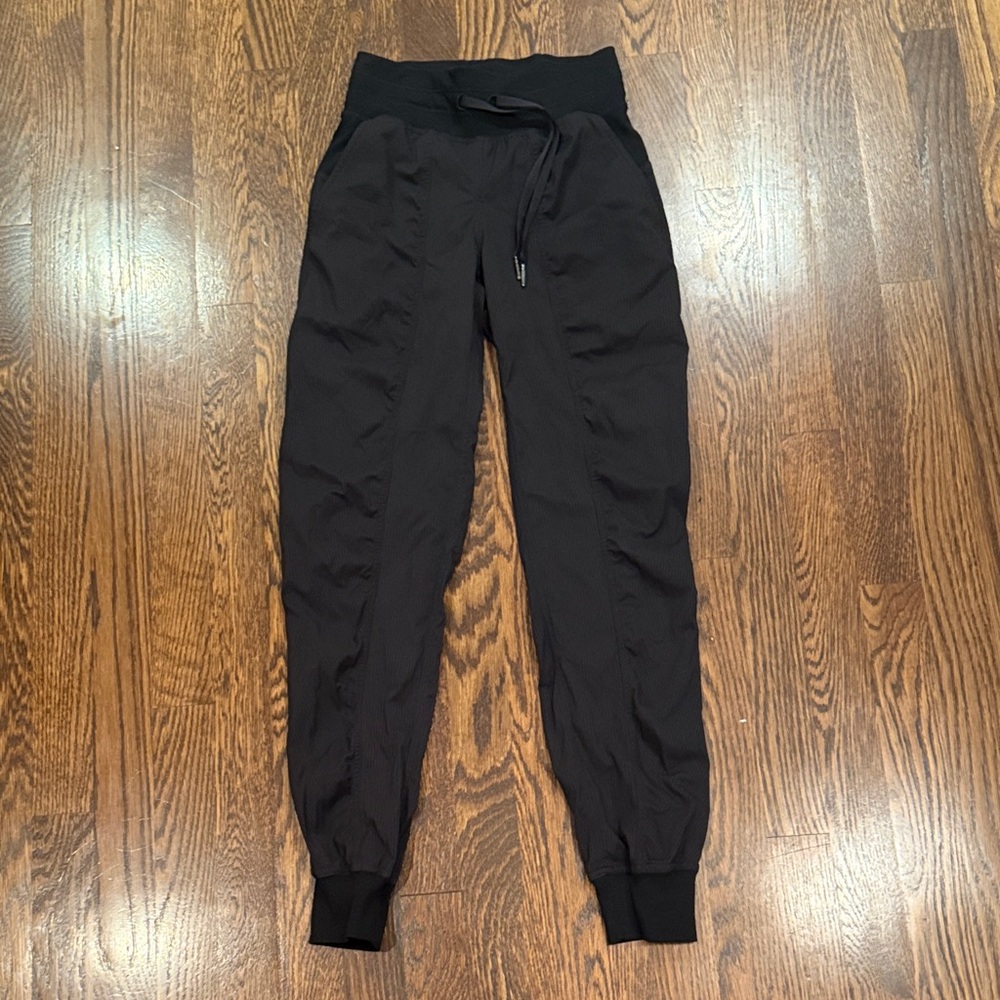 Lululemon Dance Studio Mid-Rise Jogger Full Length 28”